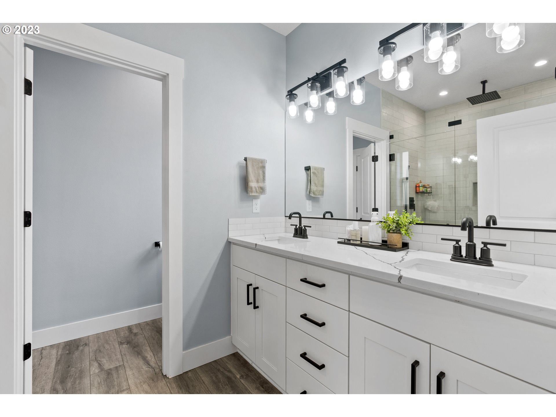 819 Riley Drive Northeast Silverton, OR 97381 - Photo 18 of 32