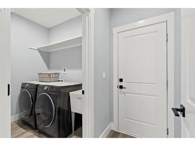 $600,000 | 819 Riley Drive Northeast, Silverton, OR 97381