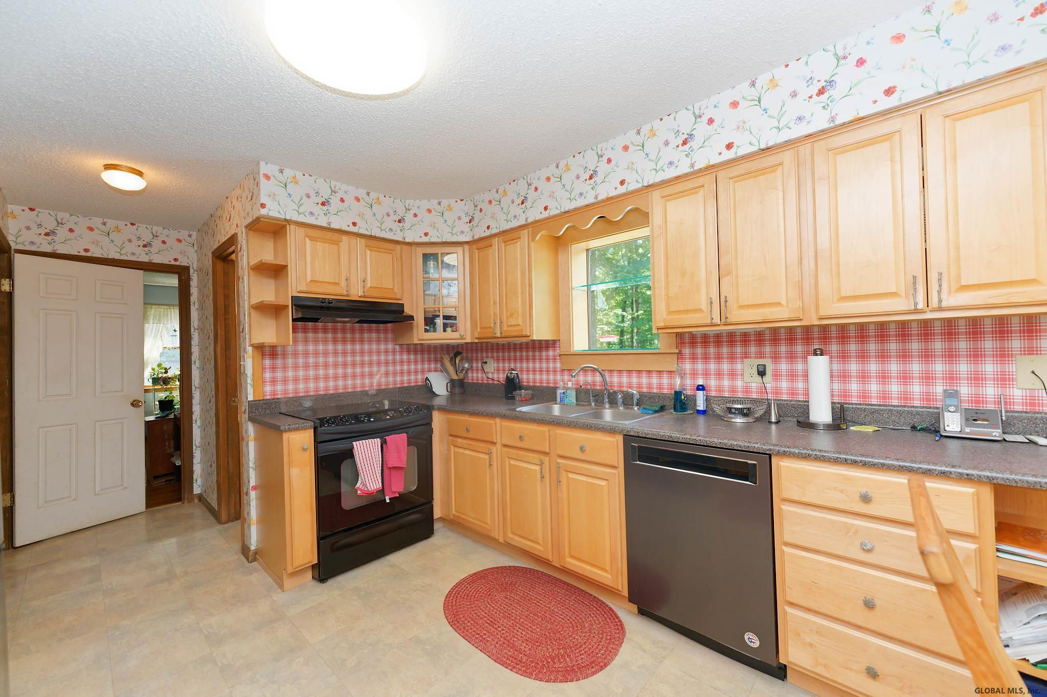 10 Malloy Road Greenfield, NY 12833 - Photo 3 of 47 Photo 3