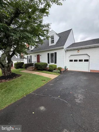 $2,800 | 561 Tiffany Court, Warrenton, VA 20186