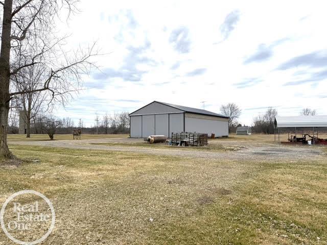 15594 Bryce Road Capac, MI 48014 - Photo 11 of 35
