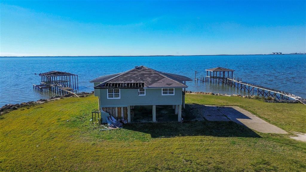 193 Pelican Point Road Lake Charles, LA 70607 - Photo 2 of 8