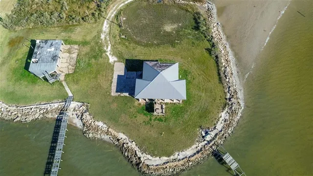 $445,000 | 193 Pelican Point Road, Lake Charles, LA 70607