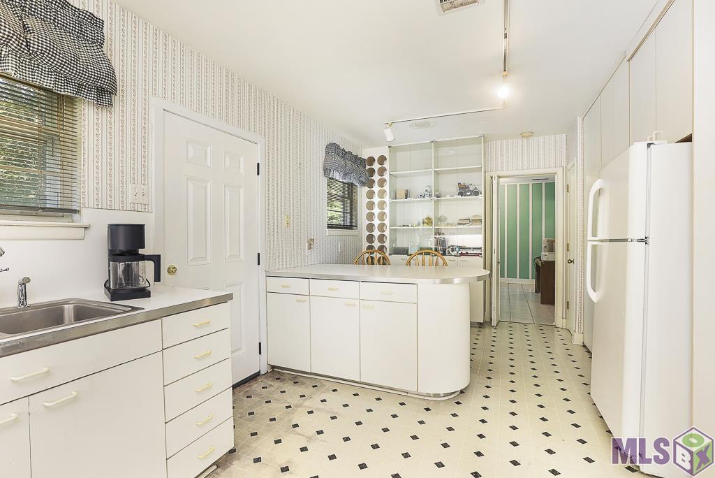 9170 Redbud Street Baton Rouge, LA 70815 - Photo 10 of 28 Gallery Image 10