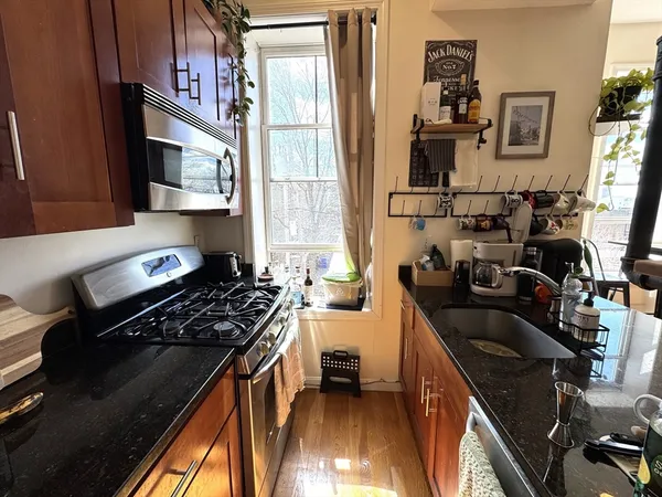 $3,500 | 59 Fort Avenue, Unit 2, Boston, MA 02119