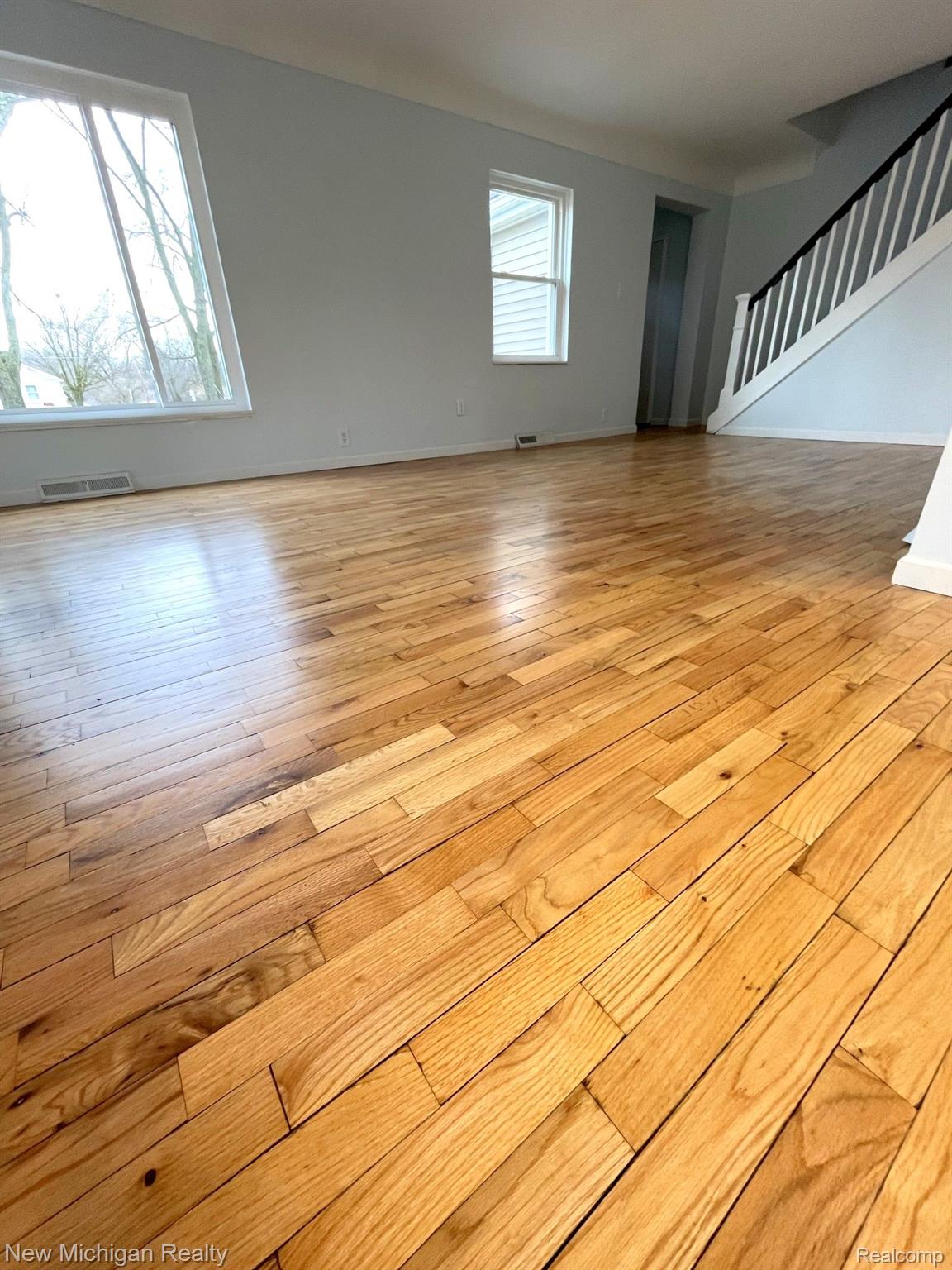 4060 North Center Road Flint, MI 48506 - Photo 13 of 27 Gallery Image 13
