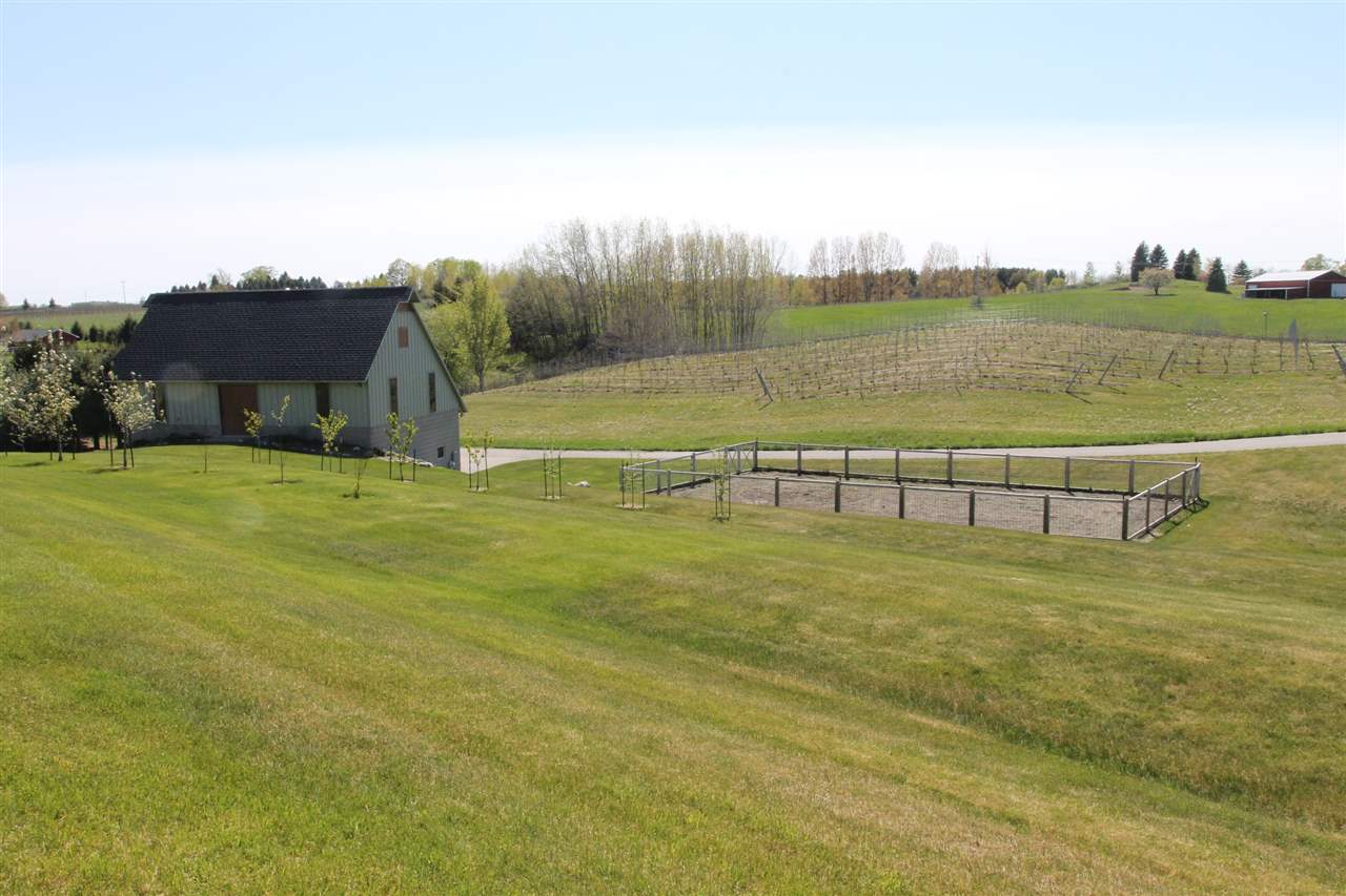 1212 Gray Road Traverse City, MI 49686 - Photo 57 of 70 1814239-56.JPG