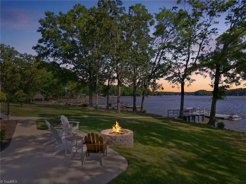450 Mainsail Road Salisbury, NC 28146 - Photo 2 of 50