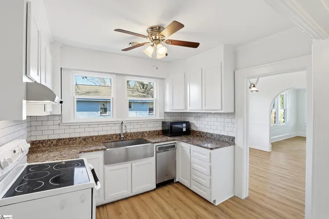 $230,000 | 204 Rogers Avenue, Greenville, SC 29617