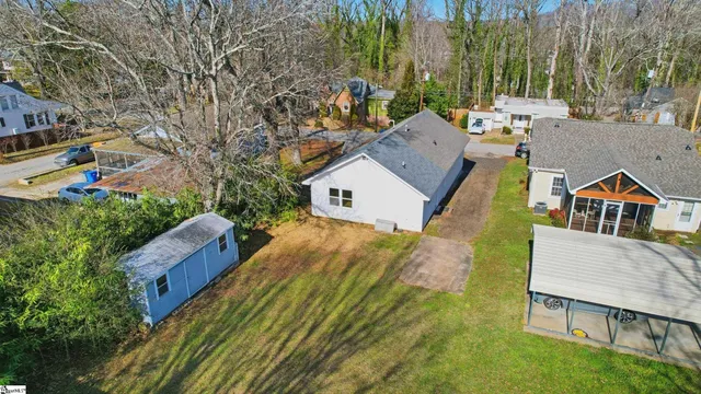 $230,000 | 204 Rogers Avenue, Greenville, SC 29617