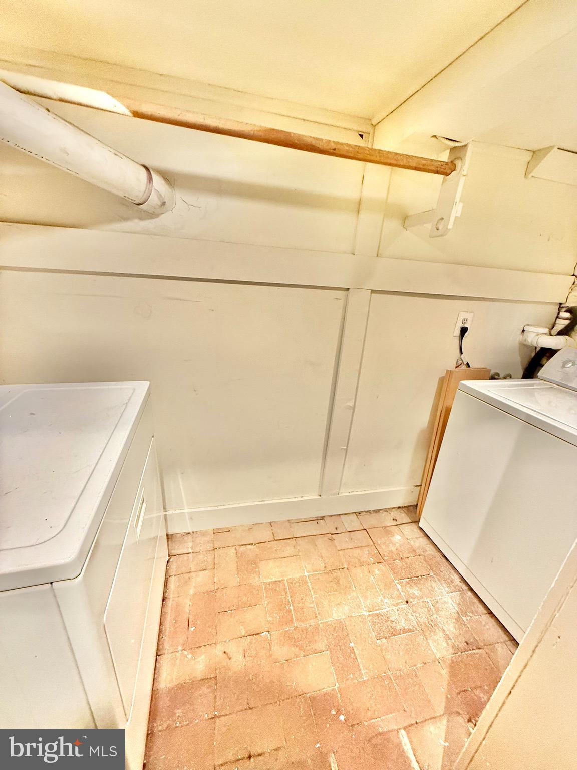 119 Prince Street, Unit 1 Alexandria, VA 22314 - Photo 16 of 29 a view of a storage
