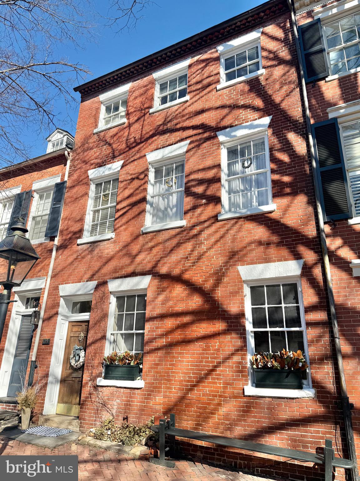 119 Prince Street, Unit 1 Alexandria, VA 22314 - Photo 21 of 29 front view of a building