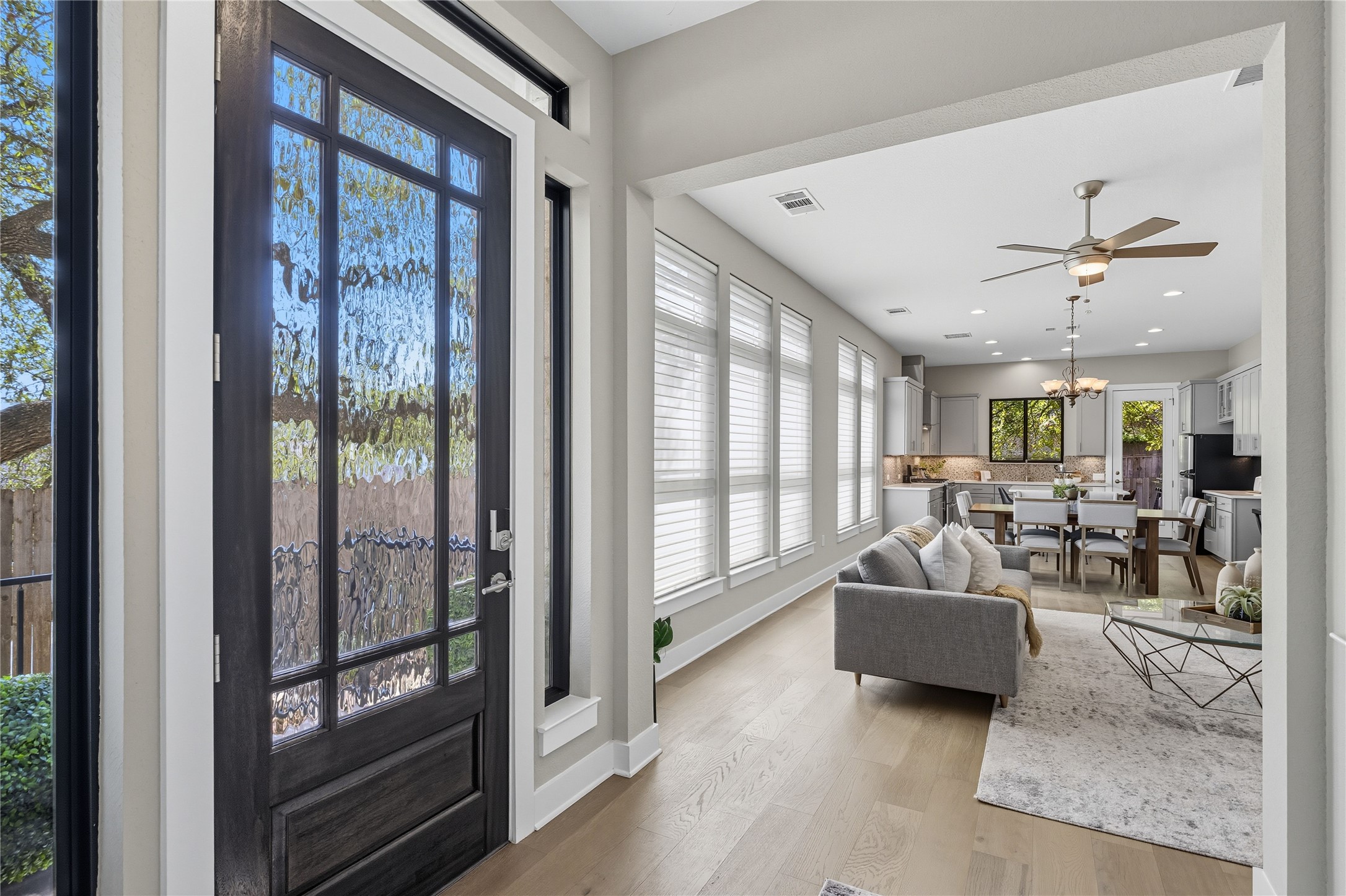 4323 Spicewood Springs Road, Unit 1 Austin, TX 78759 - Photo 4 of 35 a living room with furniture and a large window