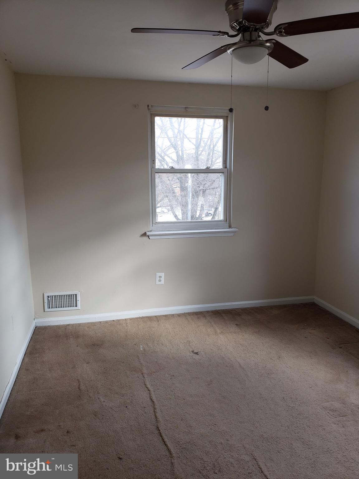 1727 Addison Road South District Heights, MD 20747 - Photo 23 of 25