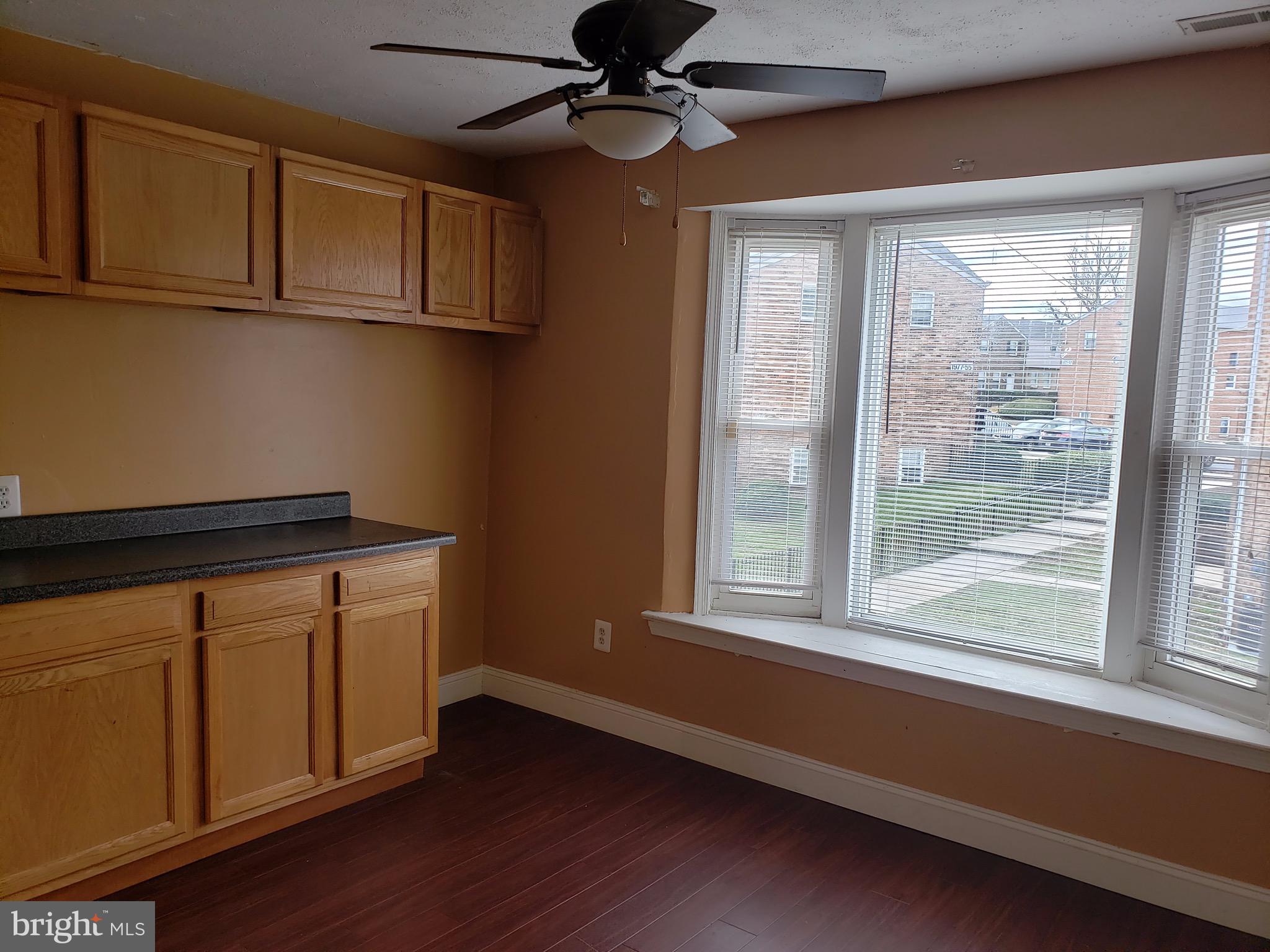 1727 Addison Road South District Heights, MD 20747 - Photo 5 of 25