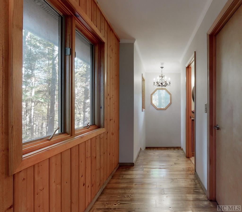 223 Highridge Road Cashiers, NC 28717 - Photo 40 of 46 Gallery Image 40