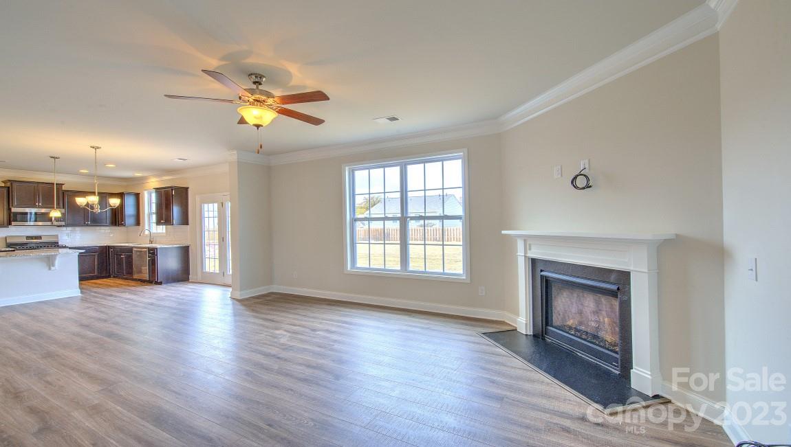 633 Fox Cove Road Hendersonville, NC 28792 - Photo 6 of 12 Gallery Image 6