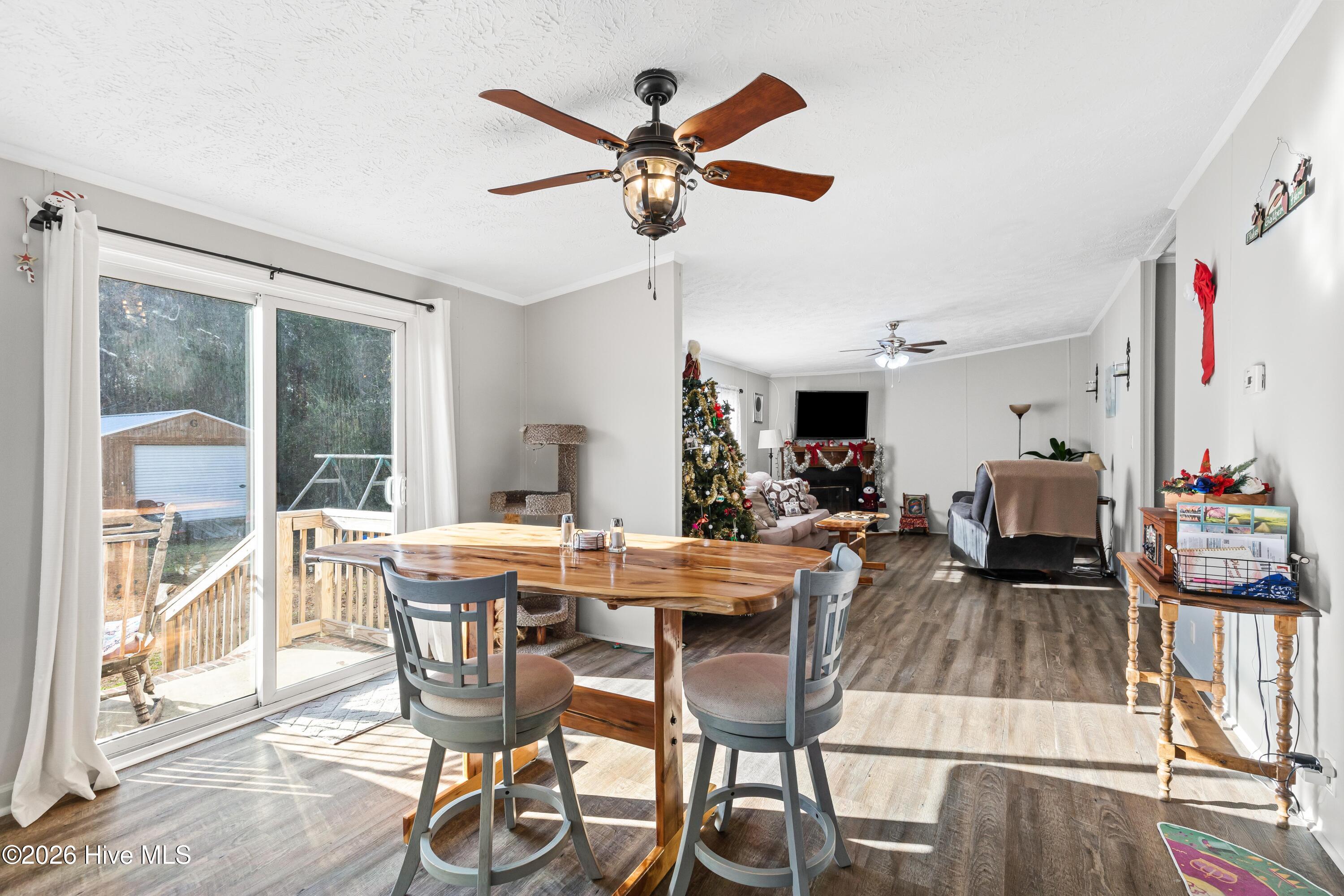 484 Briarneck Road Jacksonville, NC 28540 - Photo 11 of 31 10