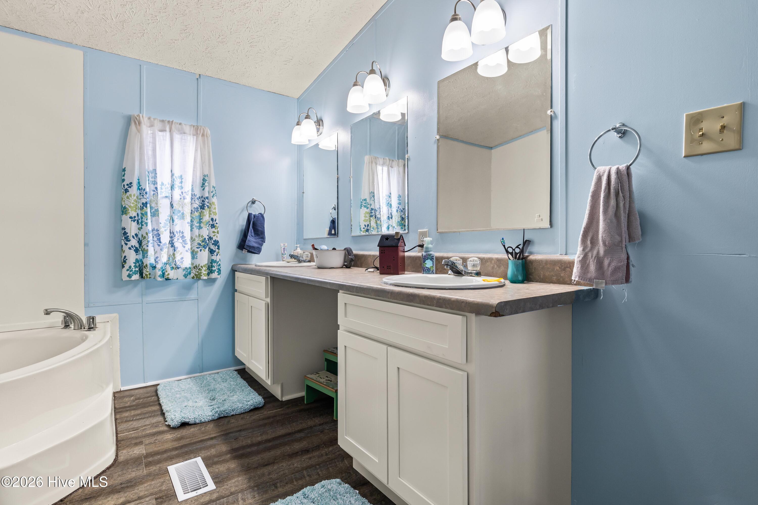 484 Briarneck Road Jacksonville, NC 28540 - Photo 18 of 31 17