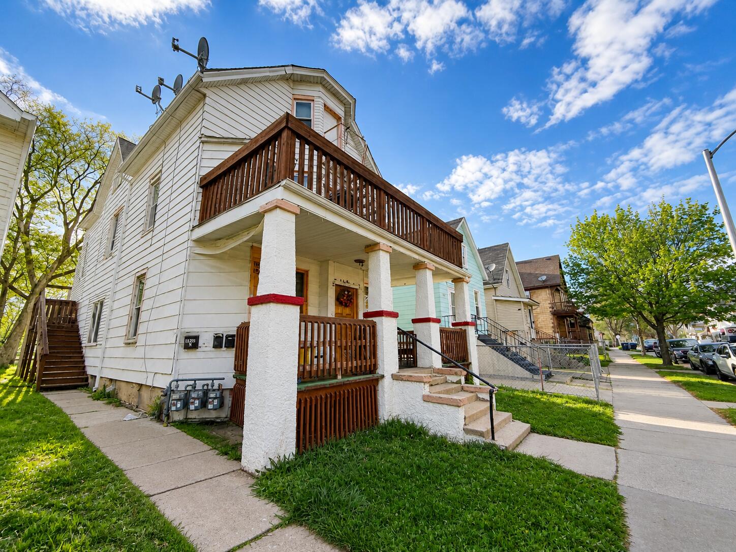 1929 South 23rd Street Milwaukee, WI 53204 - Photo 2 of 28 9
