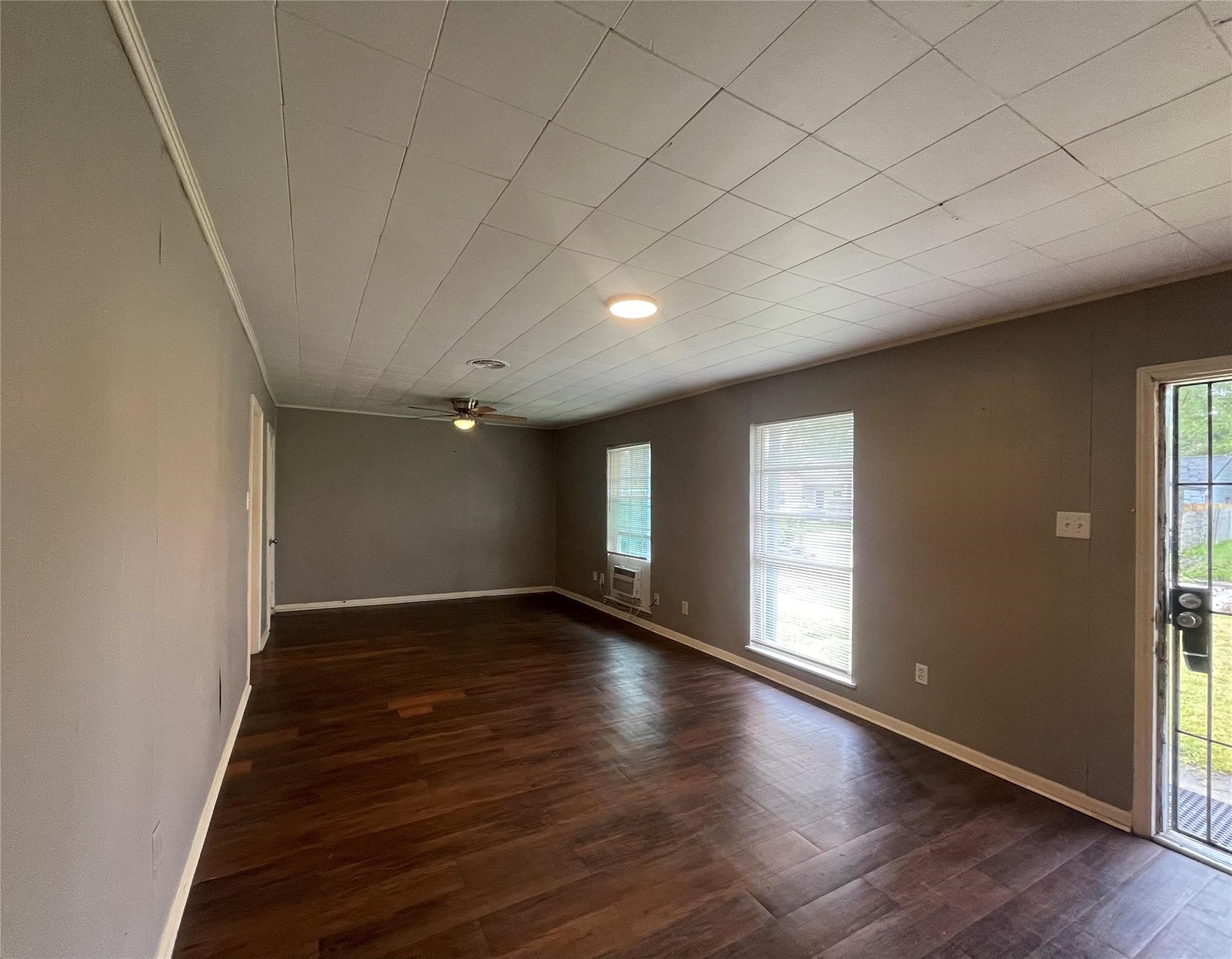 5314 Dewberry Street Houston, TX 77021 - Photo 3 of 11