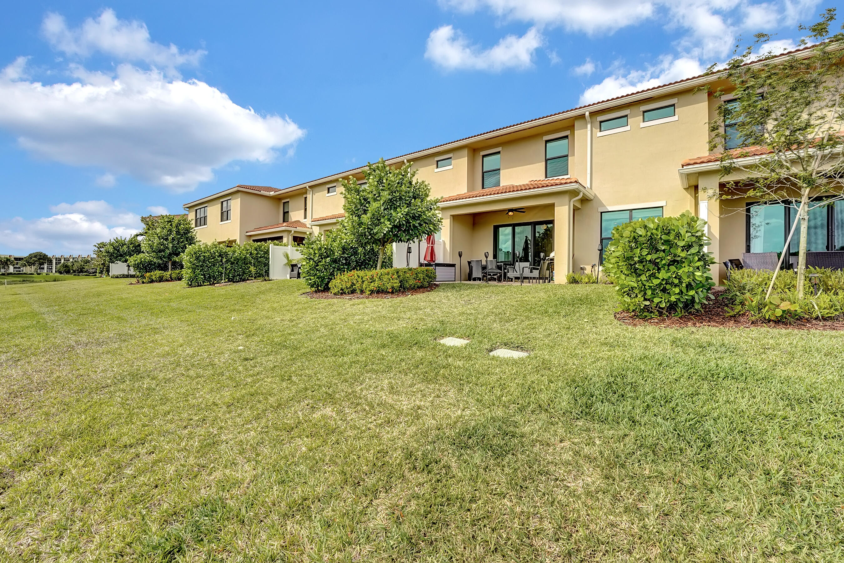 10186 Akenside Drive Boca Raton, FL 33428 - Photo 15 of 40 DSC08434