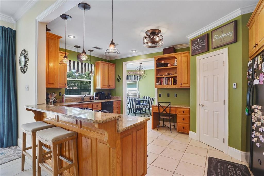 1364 Rue Bayonne Mandeville, LA 70471 - Photo 5 of 24 Gallery Image 5