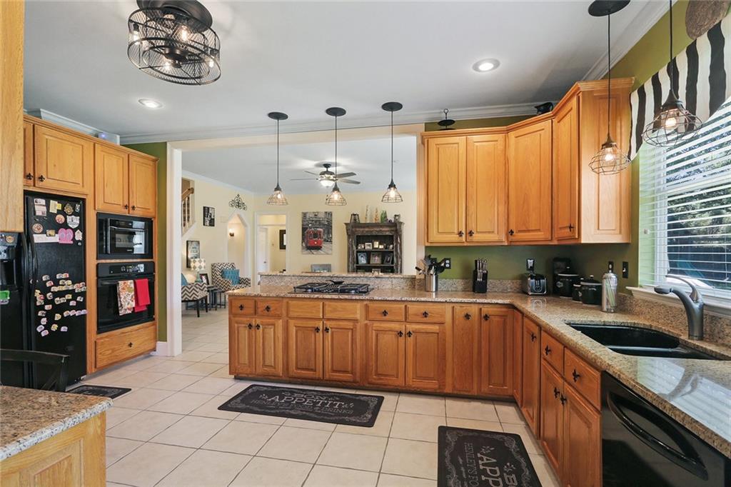 1364 Rue Bayonne Mandeville, LA 70471 - Photo 6 of 24 Gallery Image 6