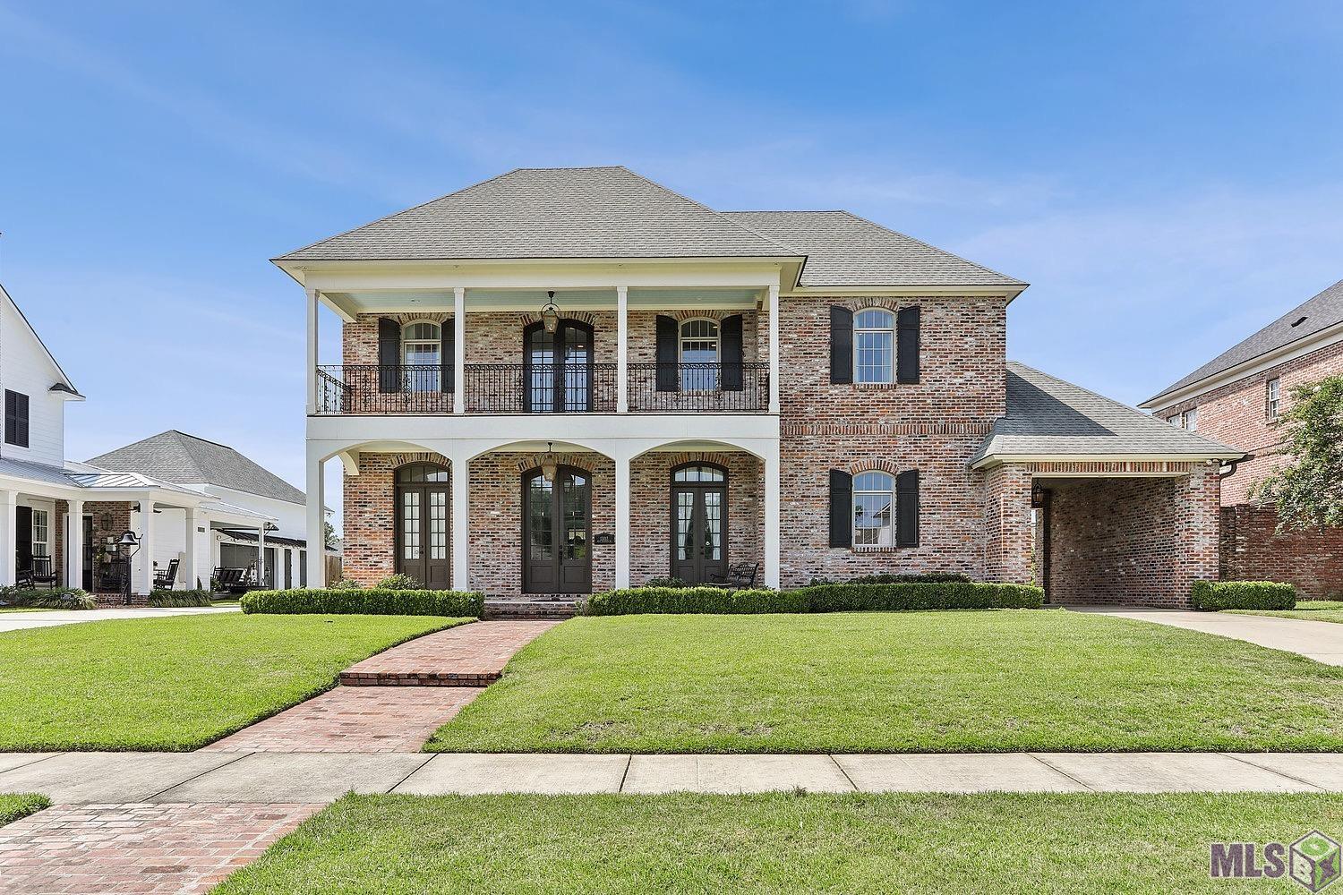 13013 West Waterside Drive Baton Rouge, LA 70818 - Photo 1 of 27 13013 W. Waterside Drive