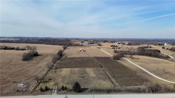 $300,000 | 0 North Rockville Road, Louisburg, KS 66053