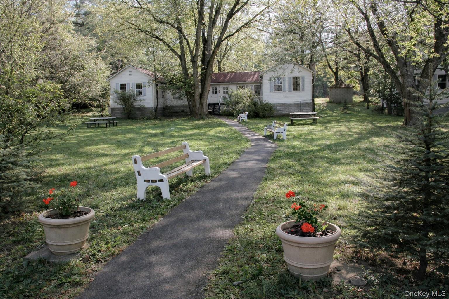 9 Solway Road Saugerties, NY 12477 - Photo 36 of 44
