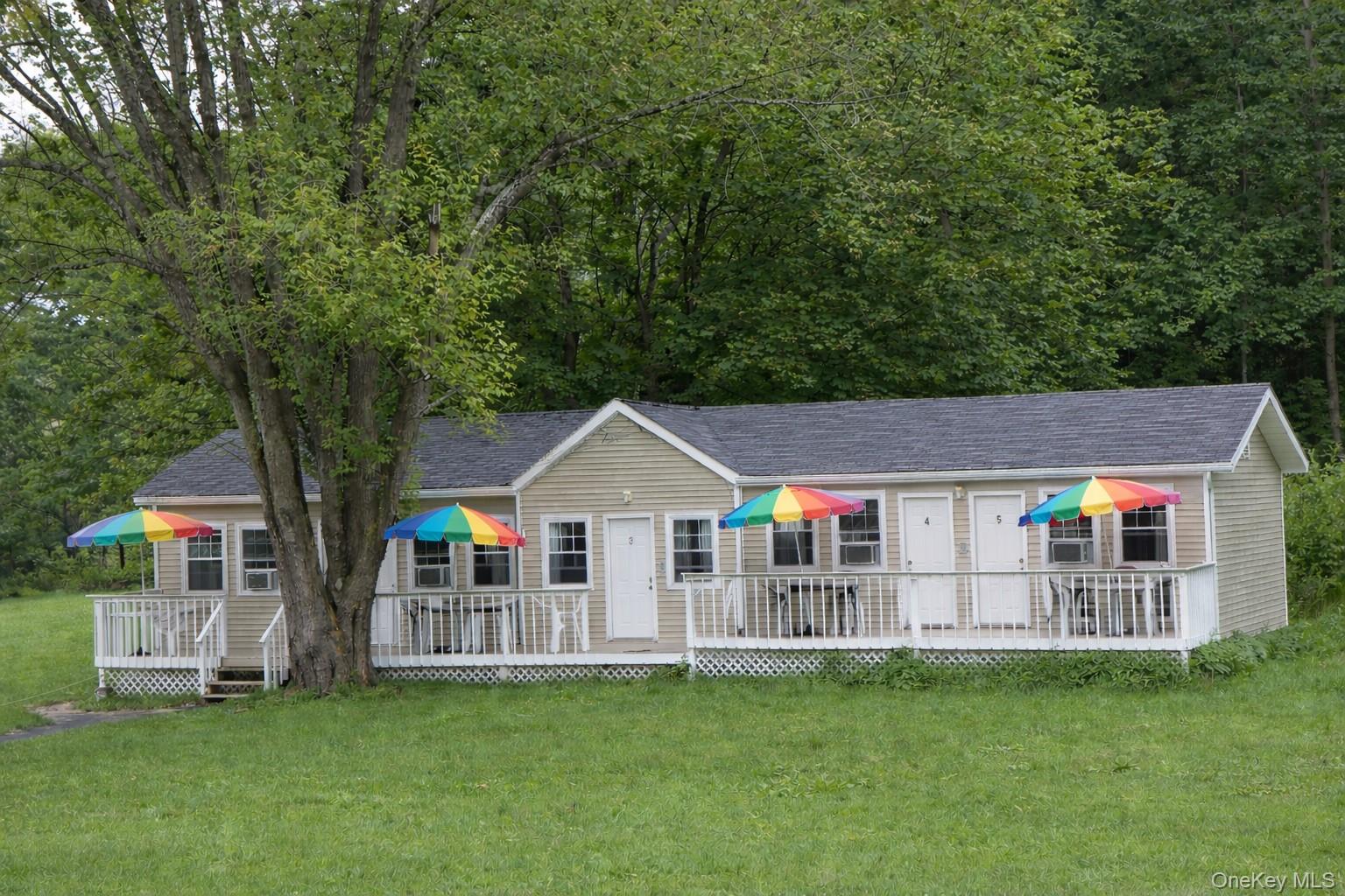 9 Solway Road Saugerties, NY 12477 - Photo 5 of 44