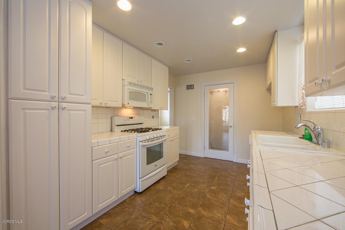 5757 Cochran Street Simi Valley, CA 93063 - Photo 11 of 37 5757Cochran-11