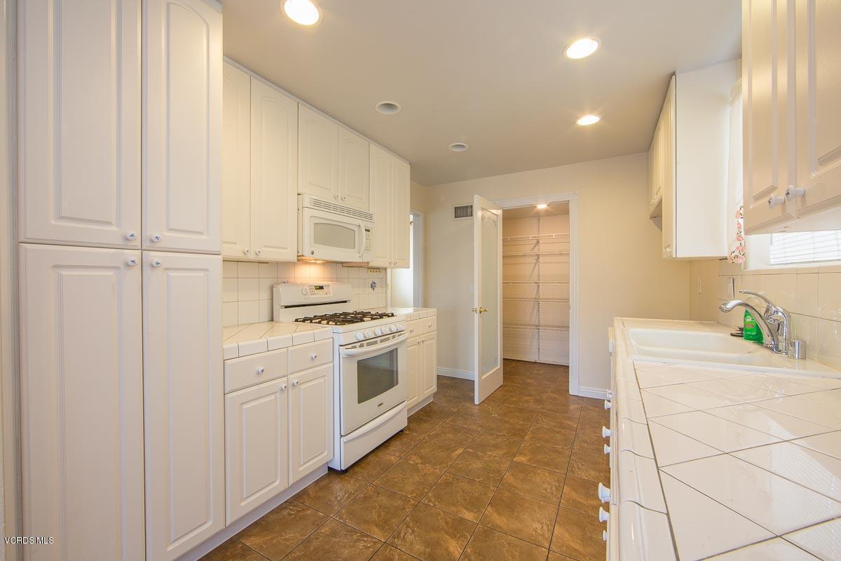 5757 Cochran Street Simi Valley, CA 93063 - Photo 12 of 37 5757Cochran-12