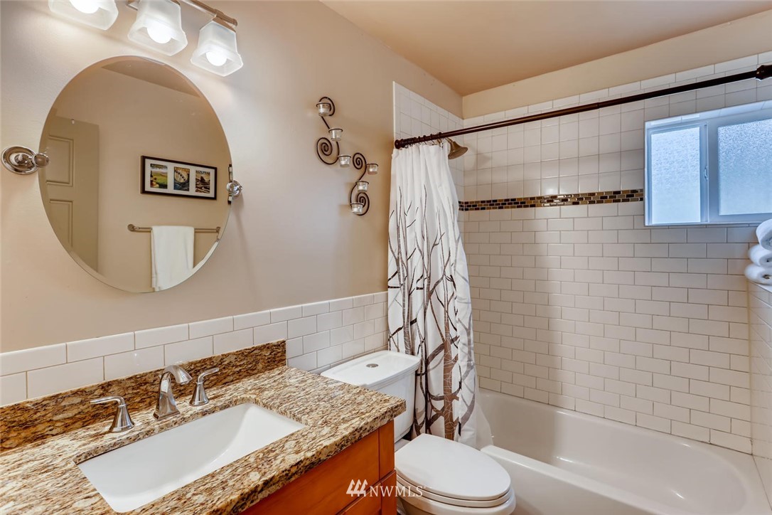 419 Cedar Avenue South Renton, WA 98057 - Photo 9 of 17 Gallery Image 9