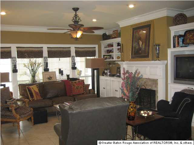 11142 Paddock Avenue Baton Rouge, LA 70816 - Photo 3 of 15 Gallery Image 3