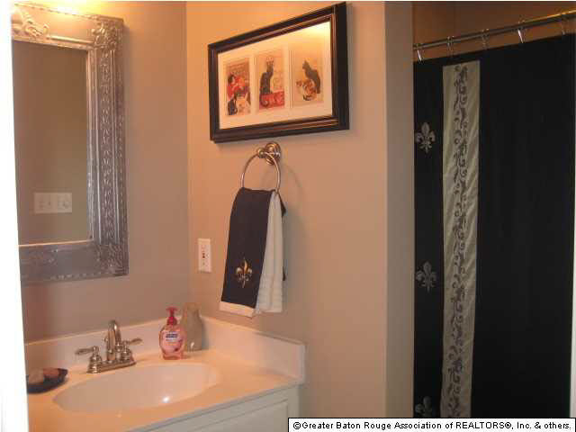 11142 Paddock Avenue Baton Rouge, LA 70816 - Photo 10 of 15 Gallery Image 10