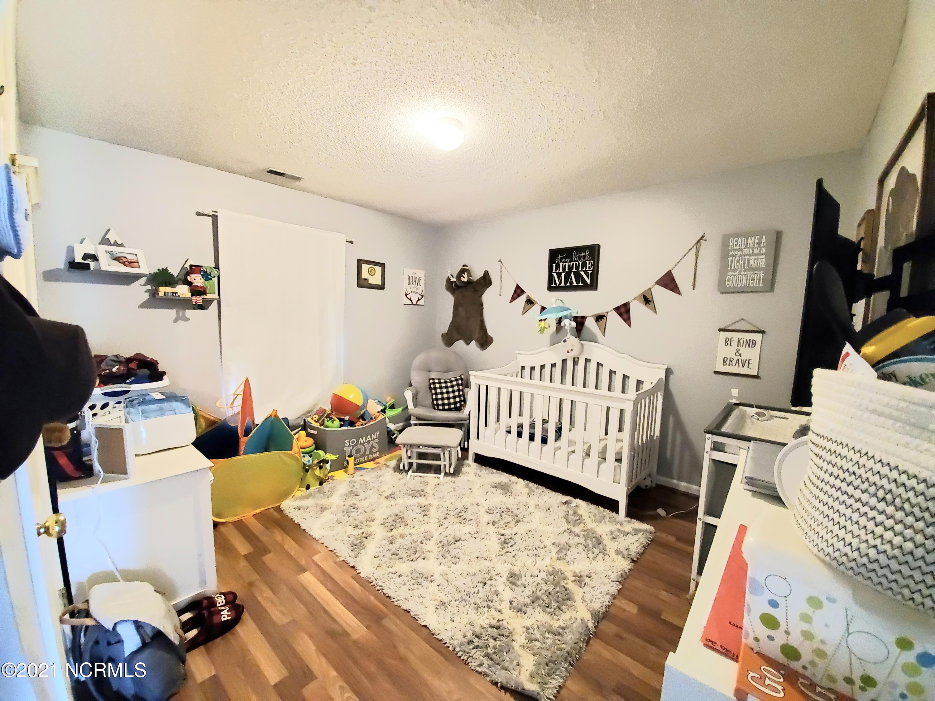 4535 Rivershore Drive New Bern, NC 28560 - Photo 16 of 31 20210305_192336