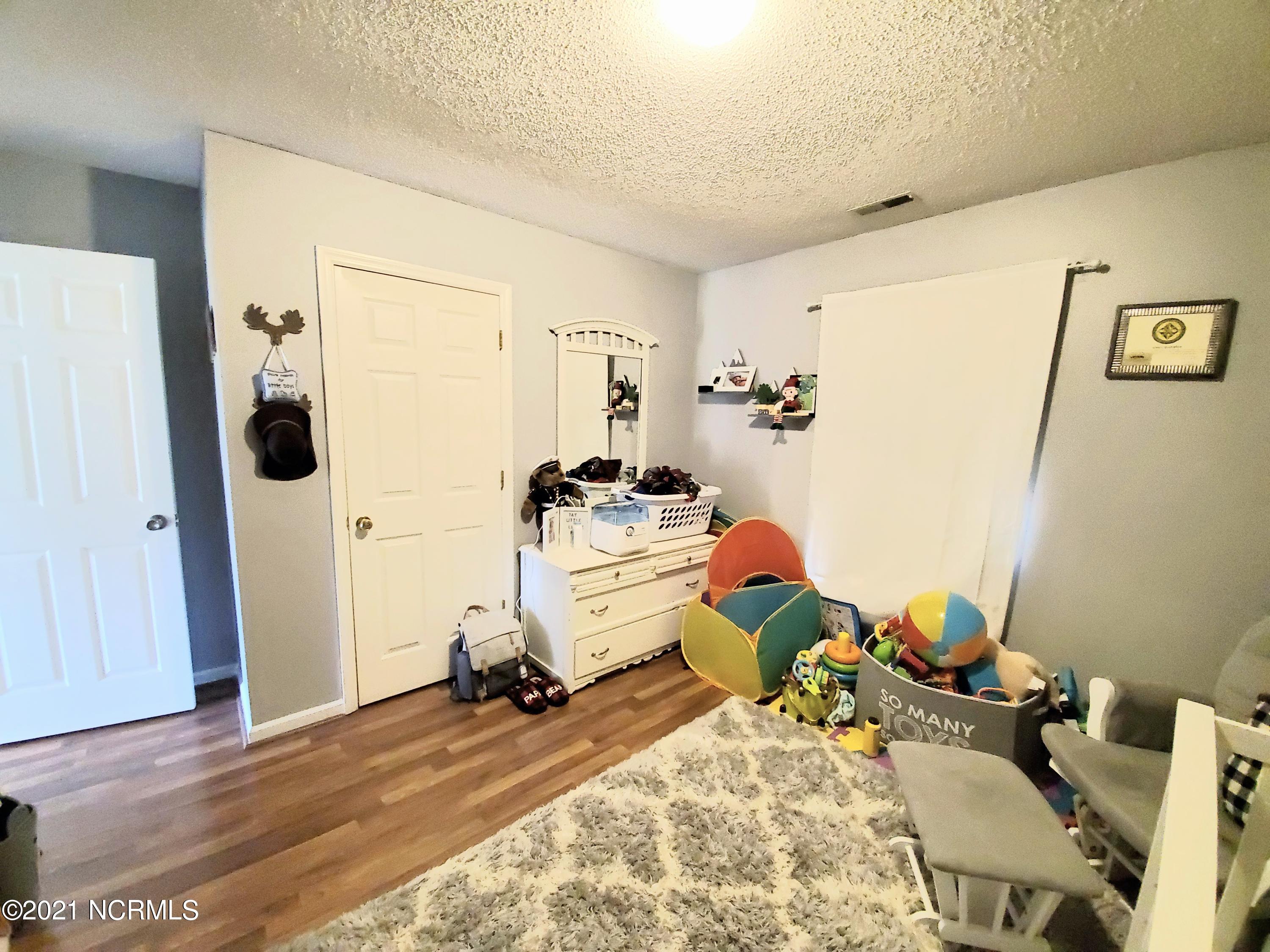 4535 Rivershore Drive New Bern, NC 28560 - Photo 17 of 31 20210305_192321