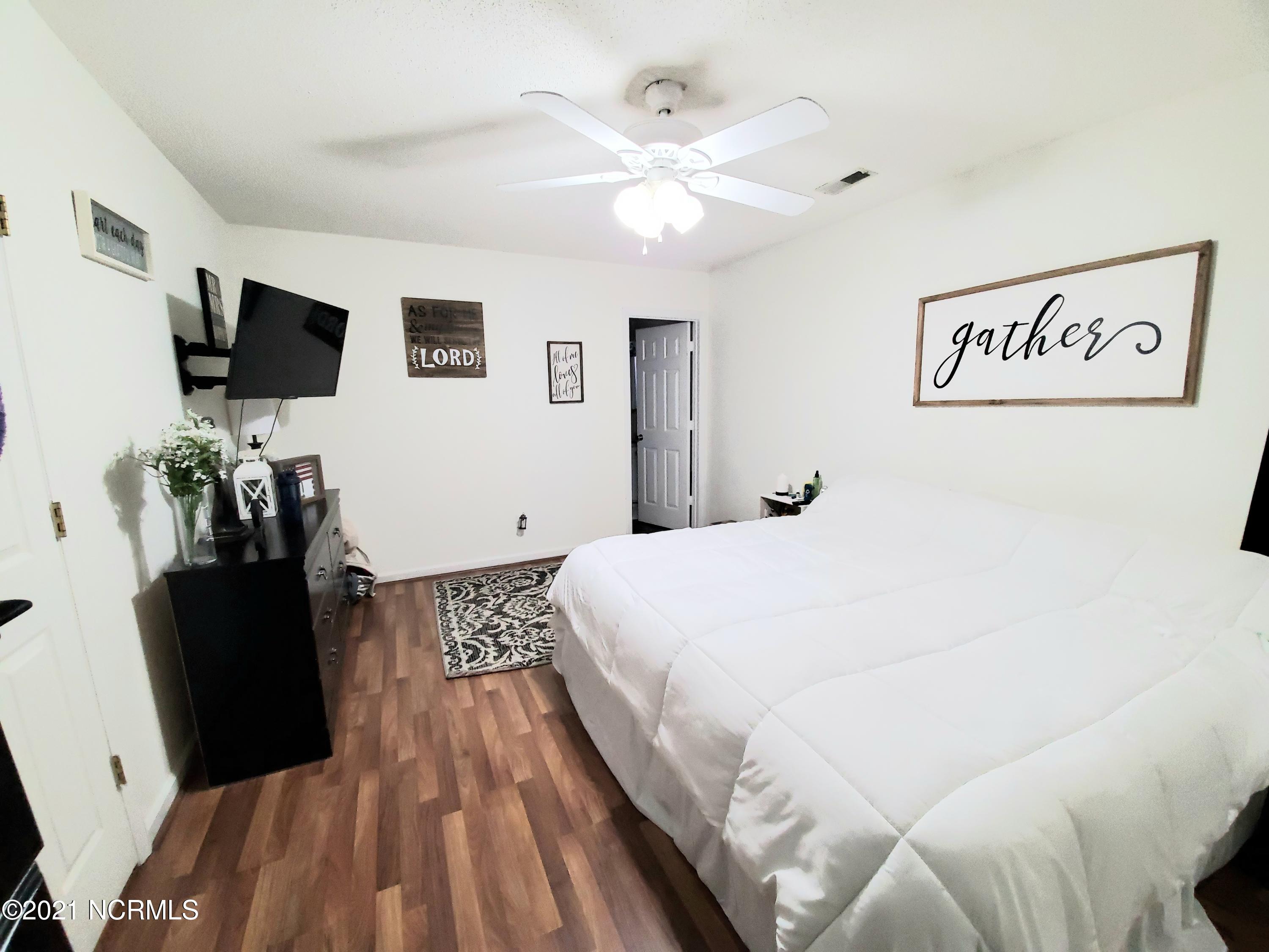 4535 Rivershore Drive New Bern, NC 28560 - Photo 20 of 31 20210305_192134