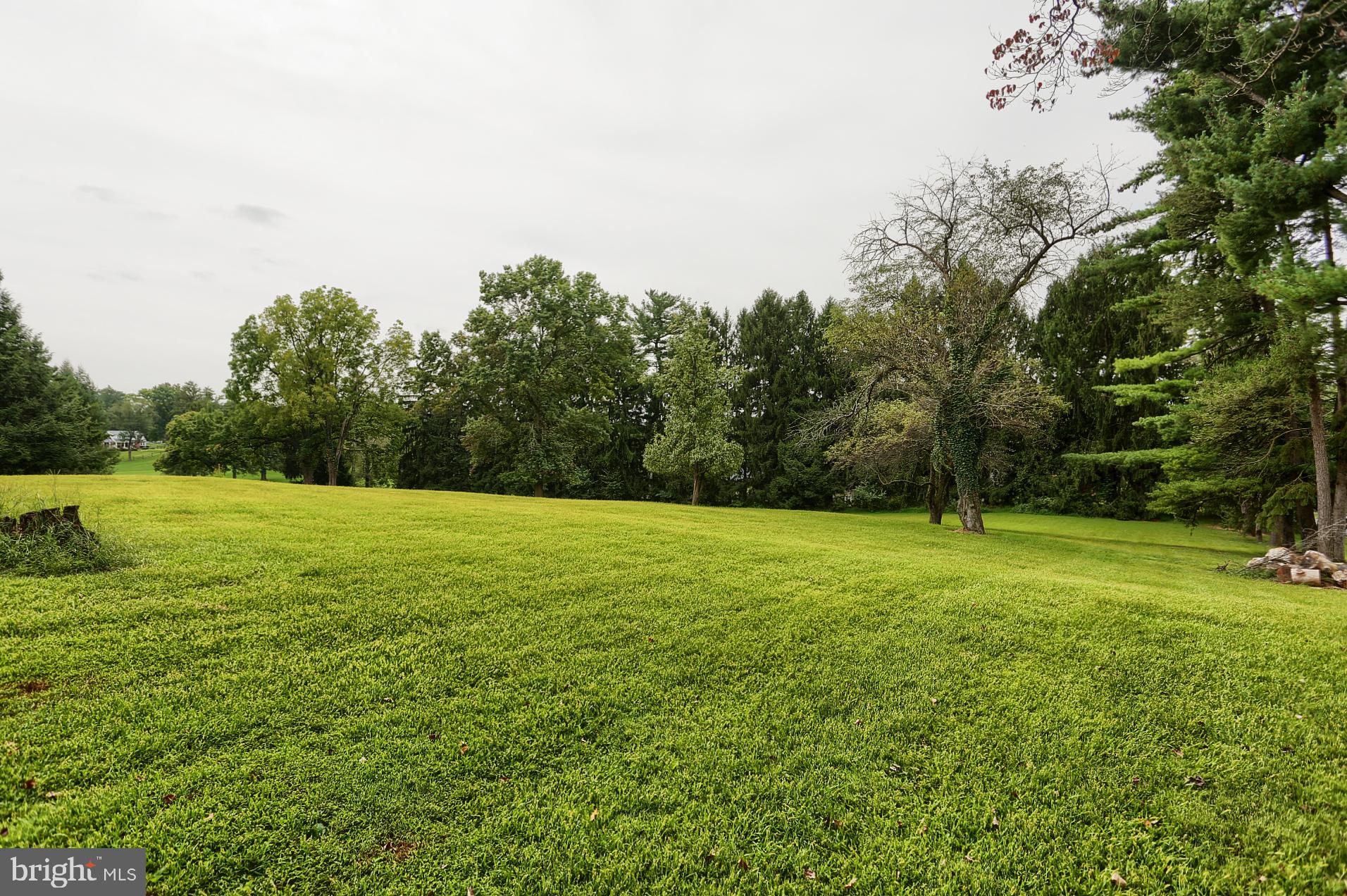 406 North Tulpehocken Road Reading, PA 19601 - Photo 14 of 19