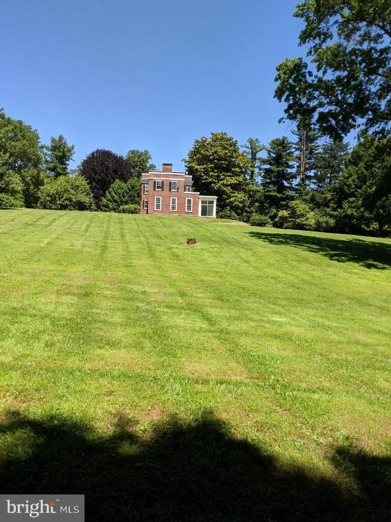 406 North Tulpehocken Road Reading, PA 19601 - Photo 16 of 19