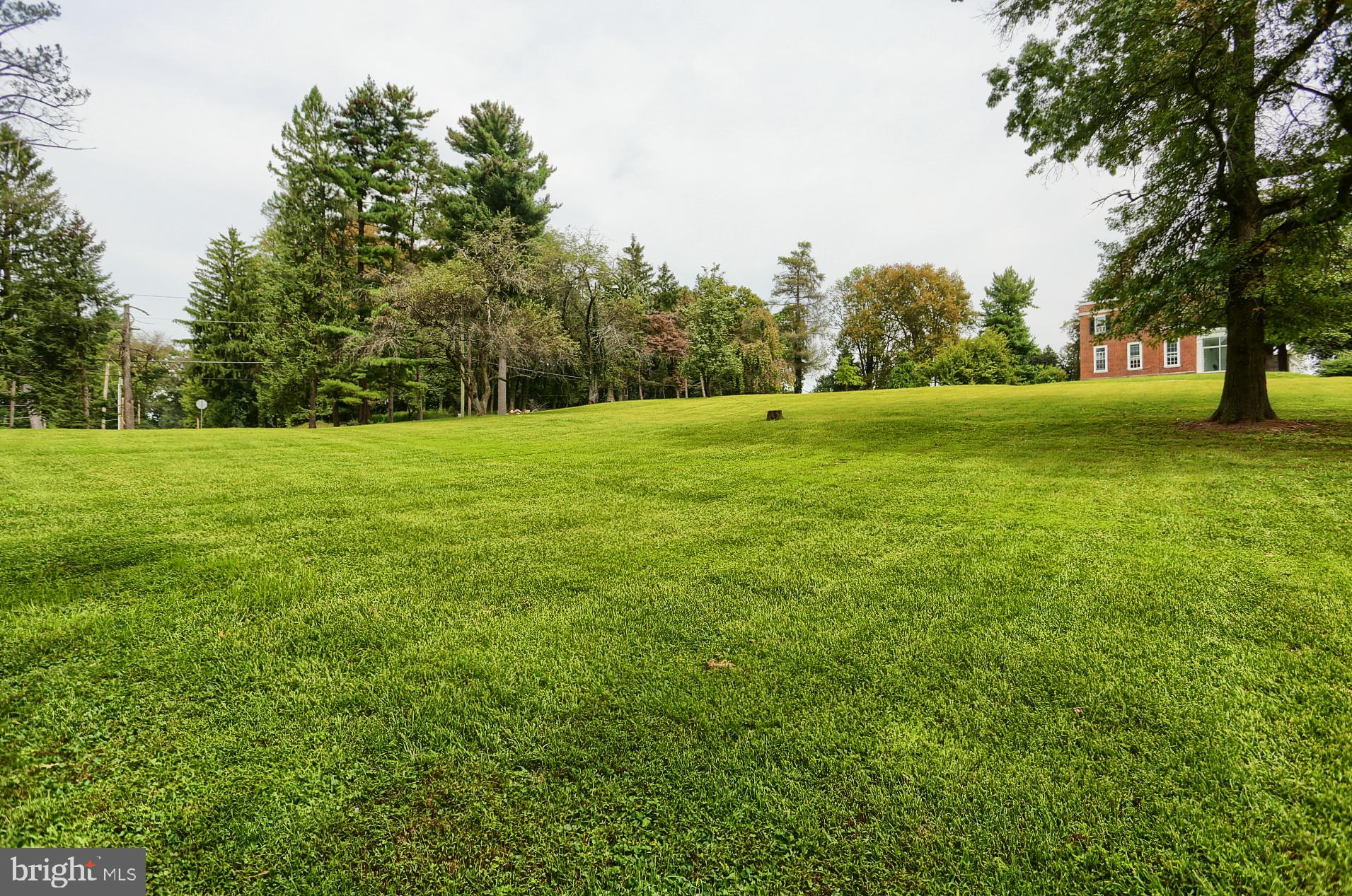 406 North Tulpehocken Road Reading, PA 19601 - Photo 10 of 19