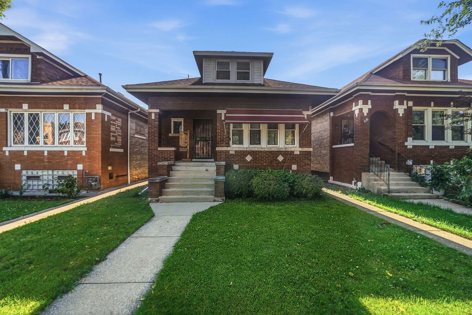1641 Ridgeland Avenue Berwyn, IL 60402 - Photo 1 of 25