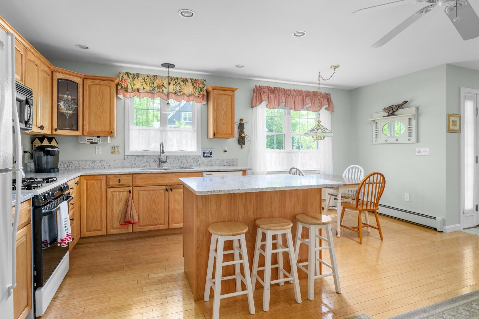 87 Darcy Road York, ME 03909 - Photo 8 of 29 Kitchen