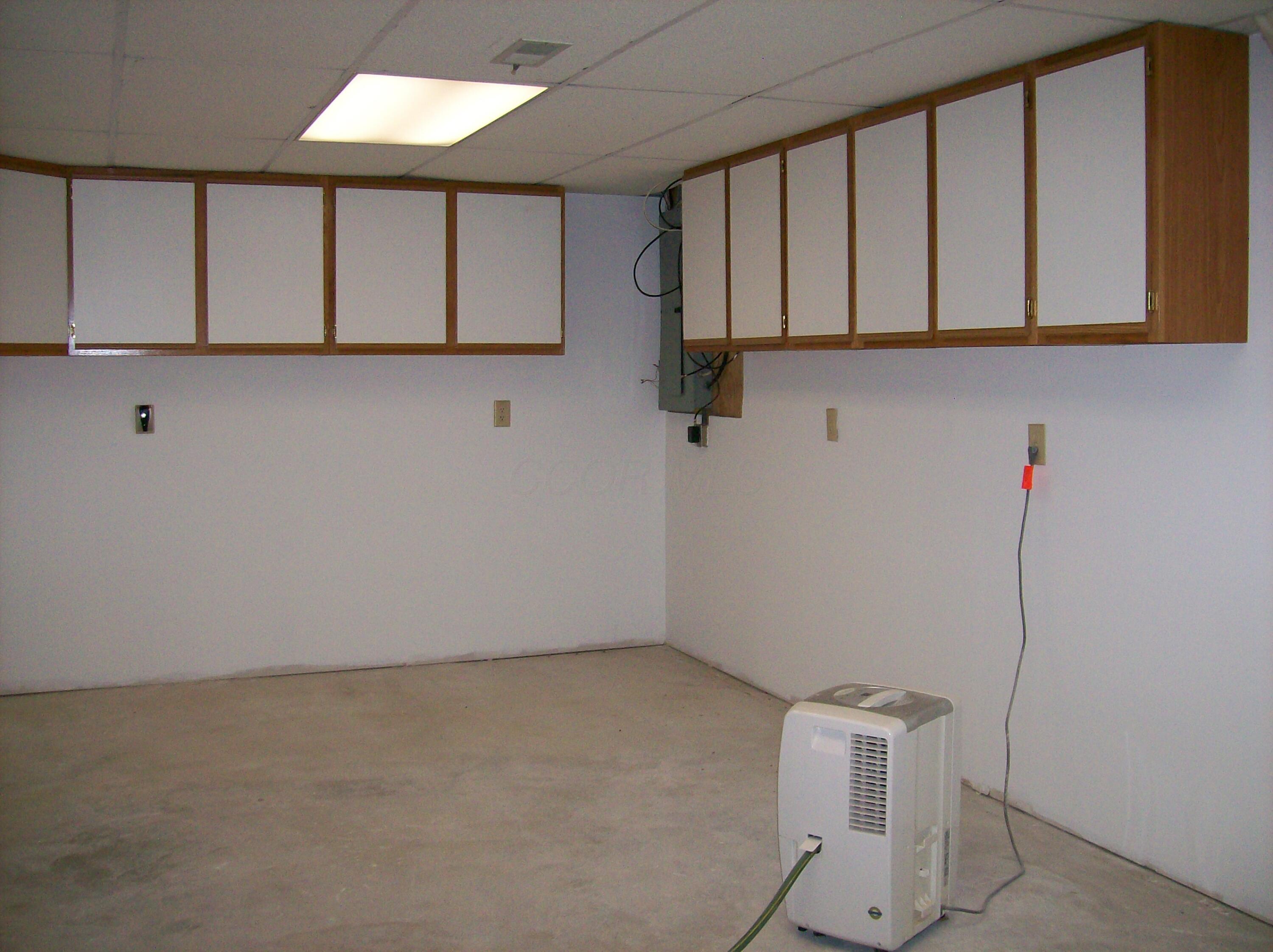 417 Ridgedale Drive Circleville, OH 43113 - Photo 31 of 39 101_1478