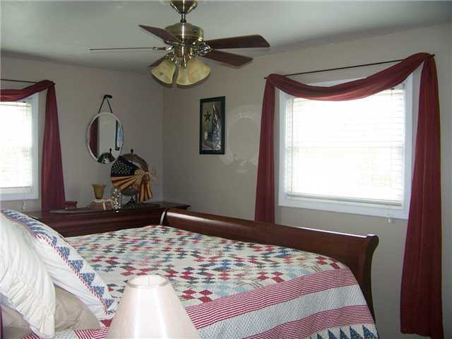 6139 Newark Road Mount Vernon, OH 43050 - Photo 9 of 16