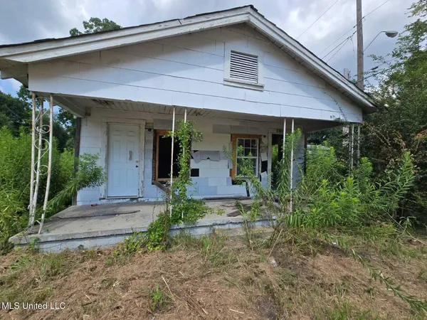 $17,099 | 2804 Overstreet Avenue, Unit 6, Jackson, MS 39213