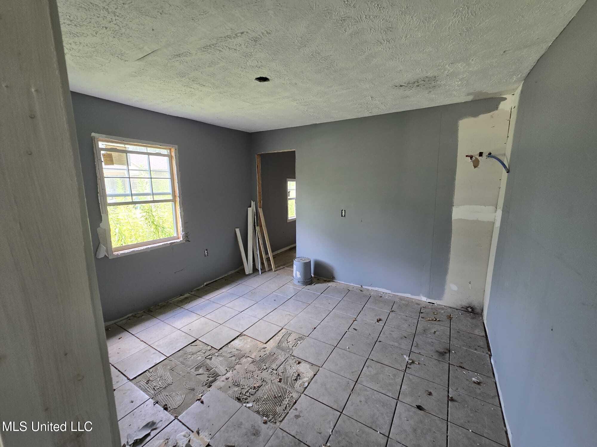 2804 Overstreet Avenue, Unit 6 Jackson, MS 39213 - Photo 25 of 34 25