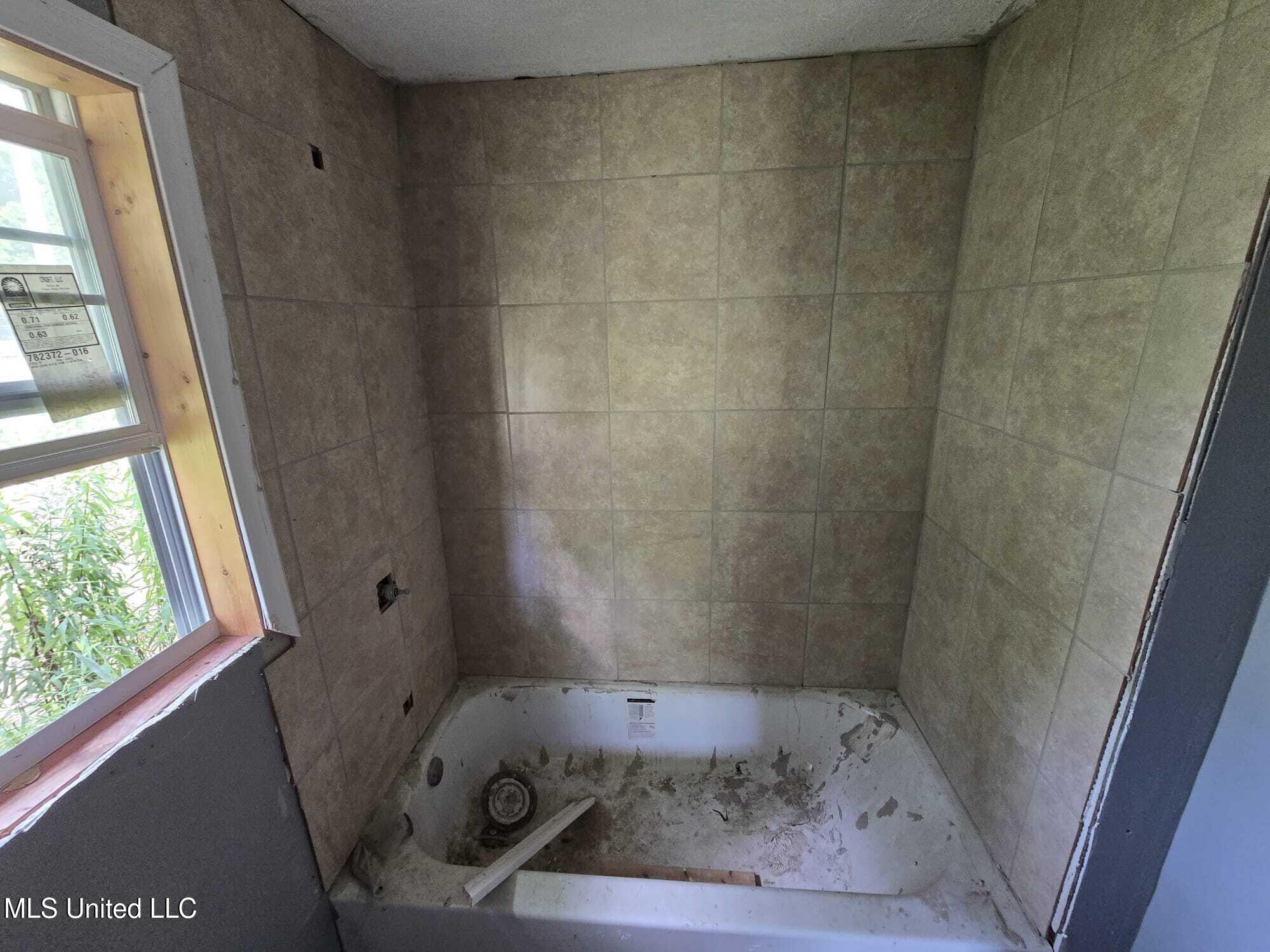 2804 Overstreet Avenue, Unit 6 Jackson, MS 39213 - Photo 32 of 34 32